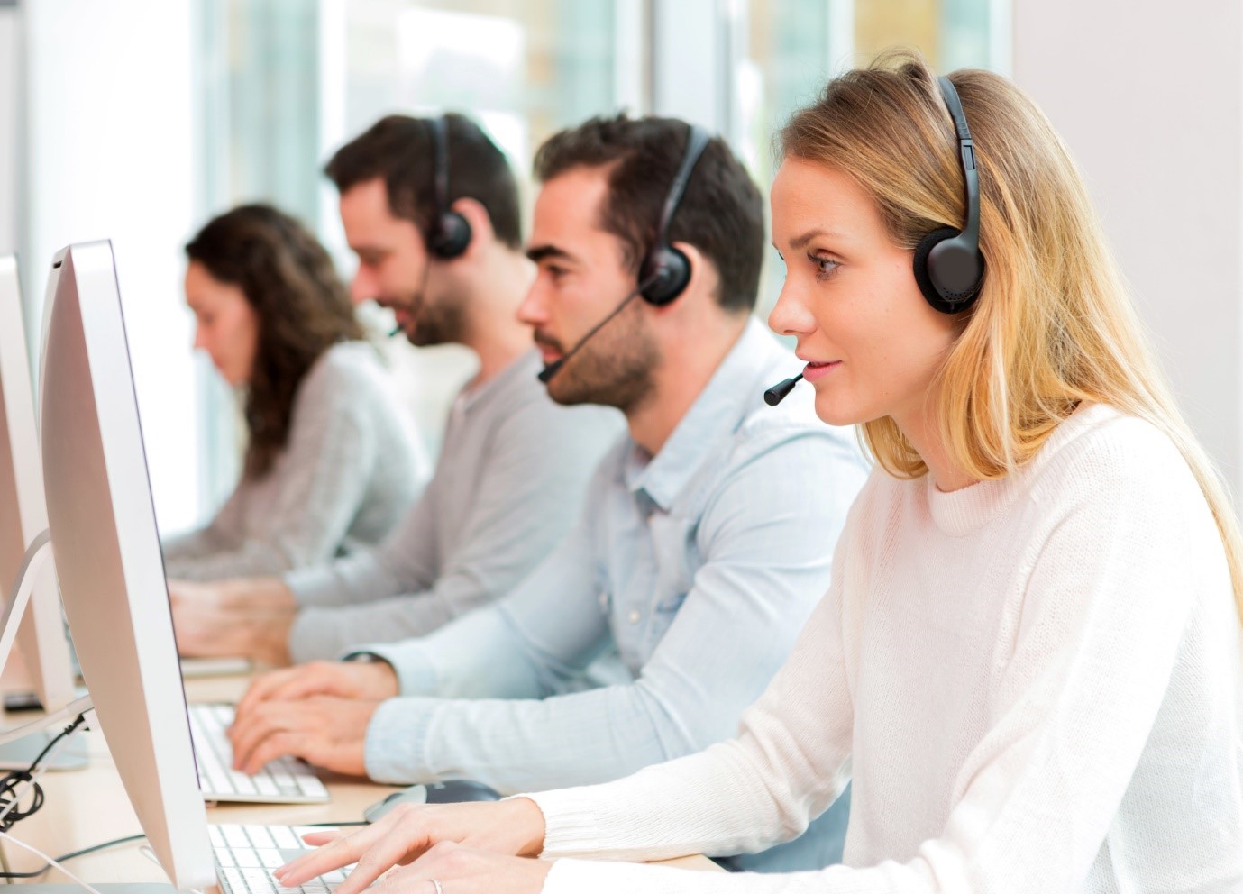 4 Tips for Managing Call Centers