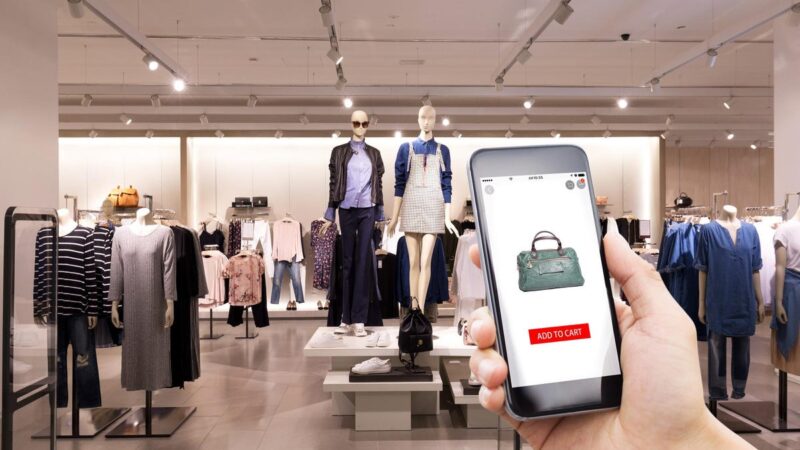 Digitization Is Impacting The Retail Industry Online And Offline