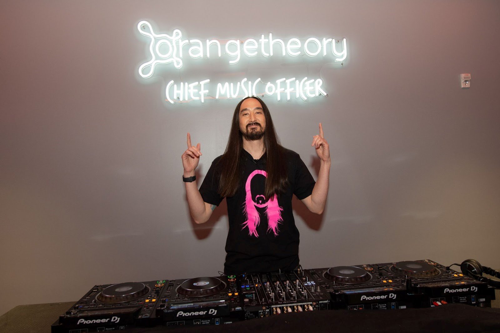 Orangetheory Fitness Welcomes to the Stage its First-Ever Chief Music Officer, DJ Steve Aoki