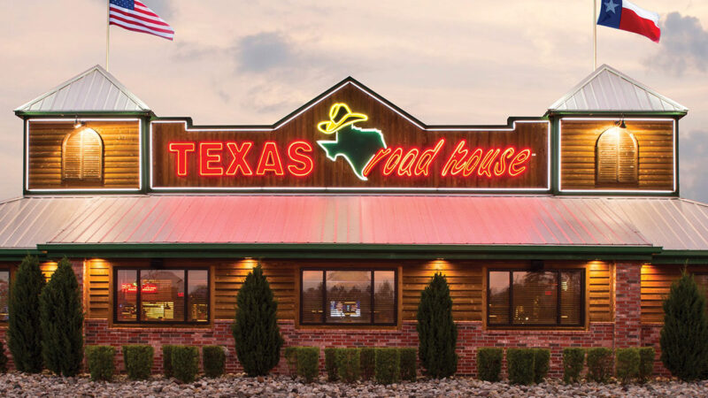 I Tried Texas Roadhouse for the First Time Ever—Here’s What I Loved — Eat This Not That