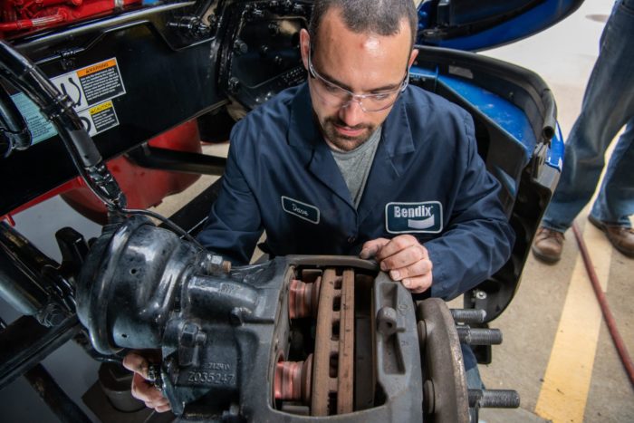 Bendix Salutes CV Techs – The BRAKE Report