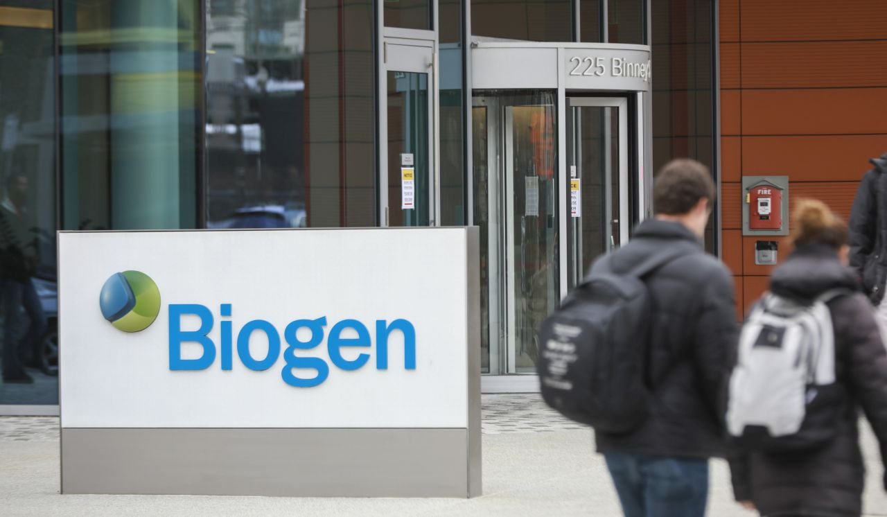 J&J research vet Mammen a top contender in Biogen's hunt for a new CEO: Stat