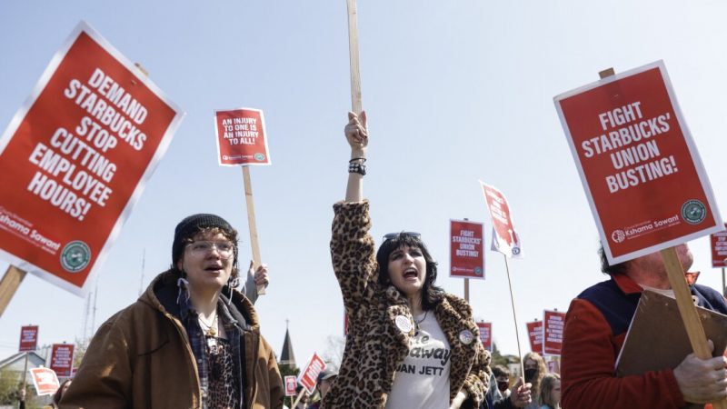 Starbucks workers have unionized at record speed; many fear retaliation now | WFAE 90.7