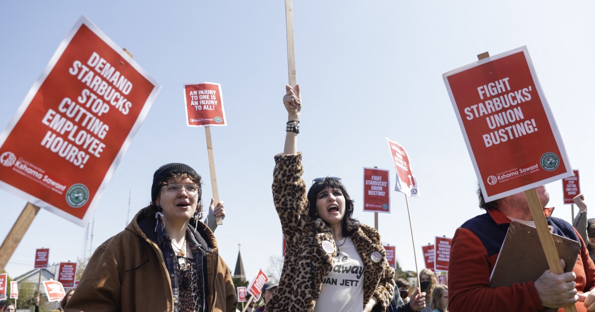 Starbucks workers have unionized at record speed; many fear retaliation now | WFAE 90.7