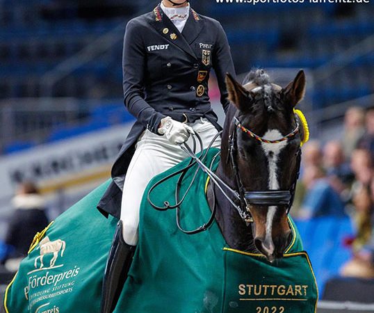 Helen Erbe Wins 2022 Piaff Förderpreis Finals in Stuttgart