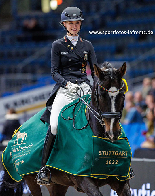 Helen Erbe Wins 2022 Piaff Förderpreis Finals in Stuttgart