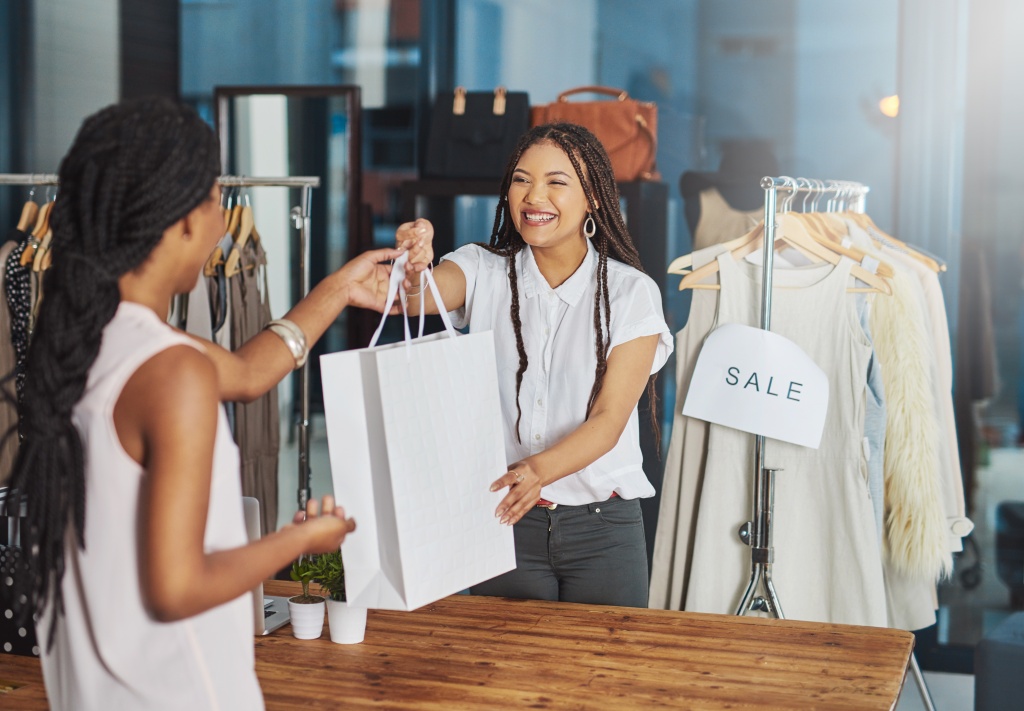 Holiday Shopping Season Tips, Tactics for SMBs – WWD