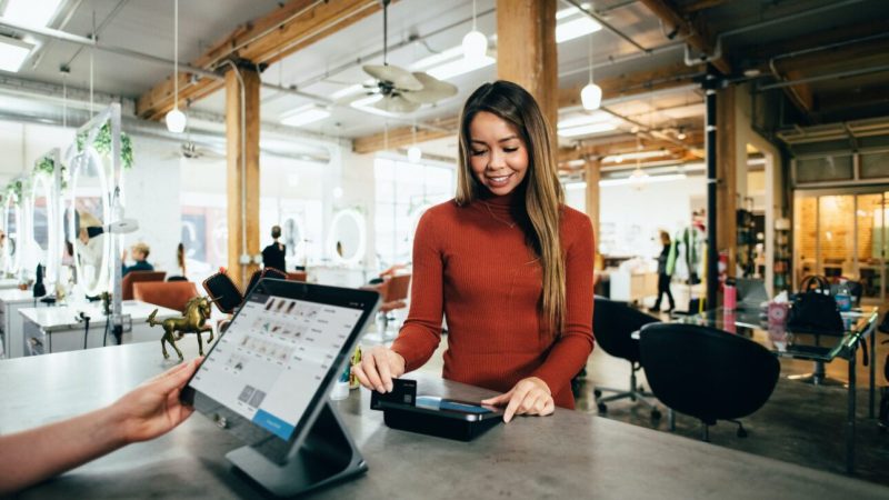 Key Tips for Improving Customer Experience in Your Store Location – 365 RETAIL