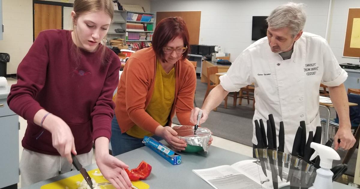 Cambridge students gets cooking with Chef in the Classroom