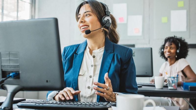 8 Tips You Should Know Before Implementing 24/7 Customer Service