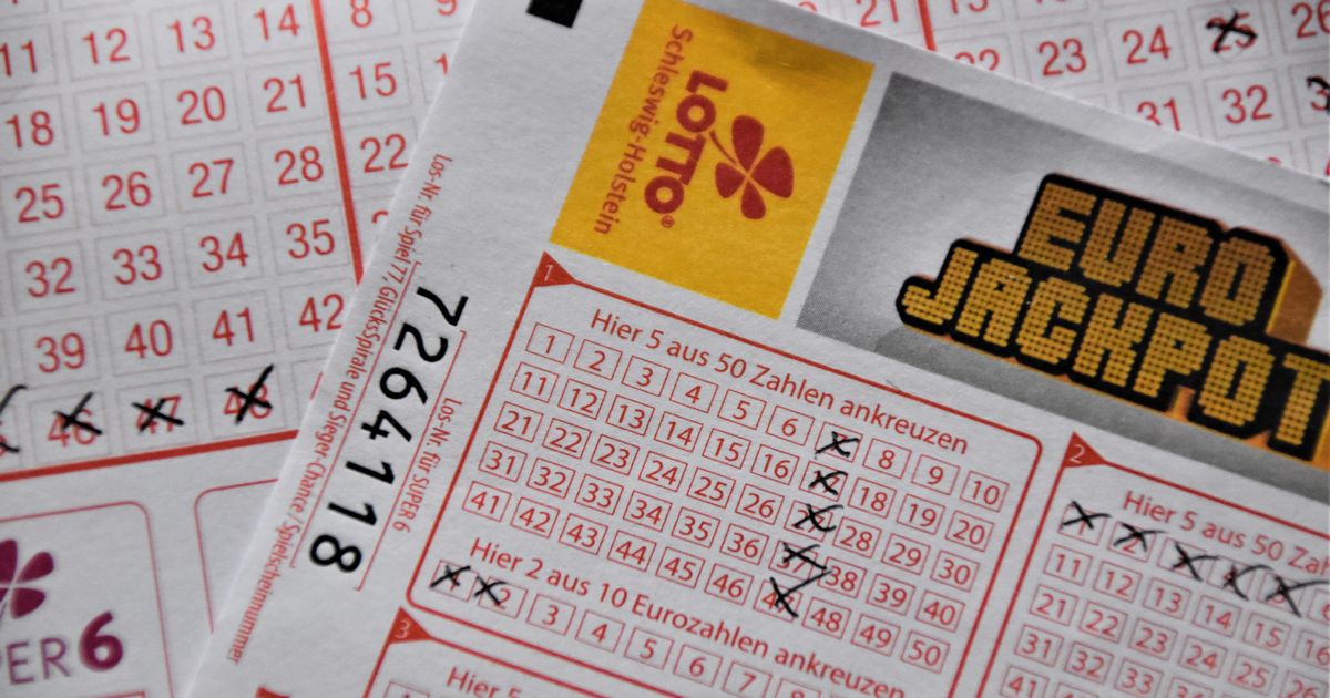 Lottery sales experience in shops to be upgraded as part of new deal